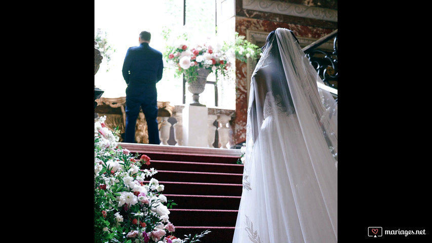 Luxury Parisian Wedding at Iconic Paris Venue | A Fairytale in 4 Months 