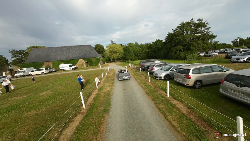 Arrivée en voiture FPV