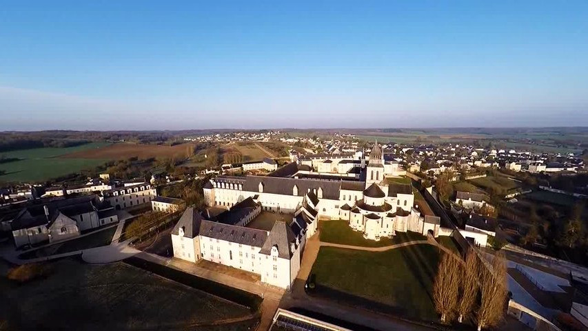 L'Abbaye Royale de Fontevraud sous un angle inédit