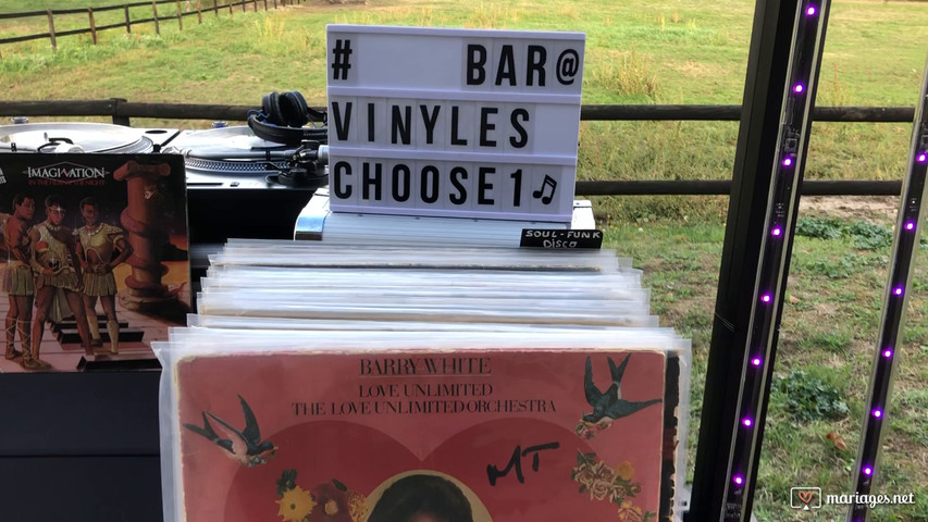 Bar à vinyles 