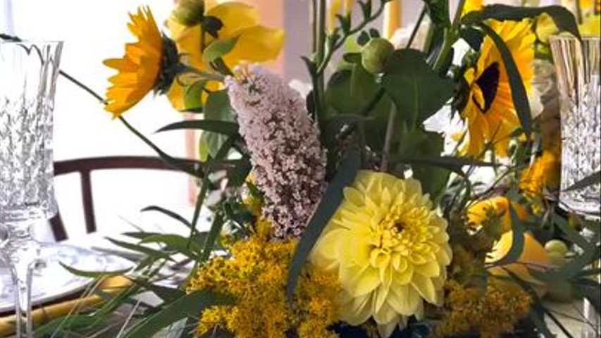 Décoration méli-mélo fruits fleurs