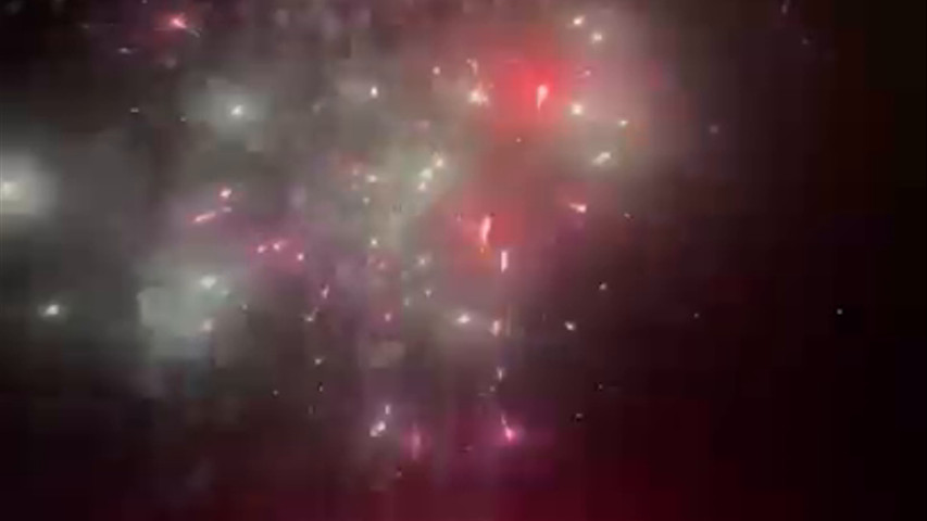 Feu d artifice 25 mètres ( extrait sur 4 min)