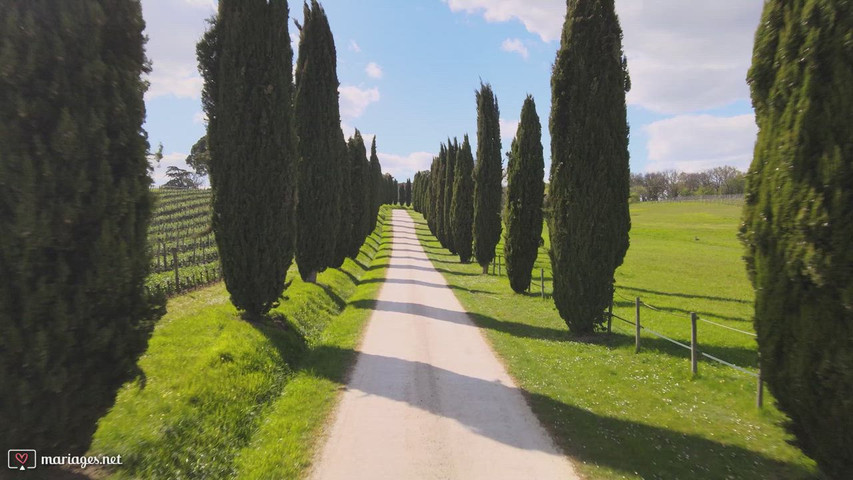Entre au Chateau