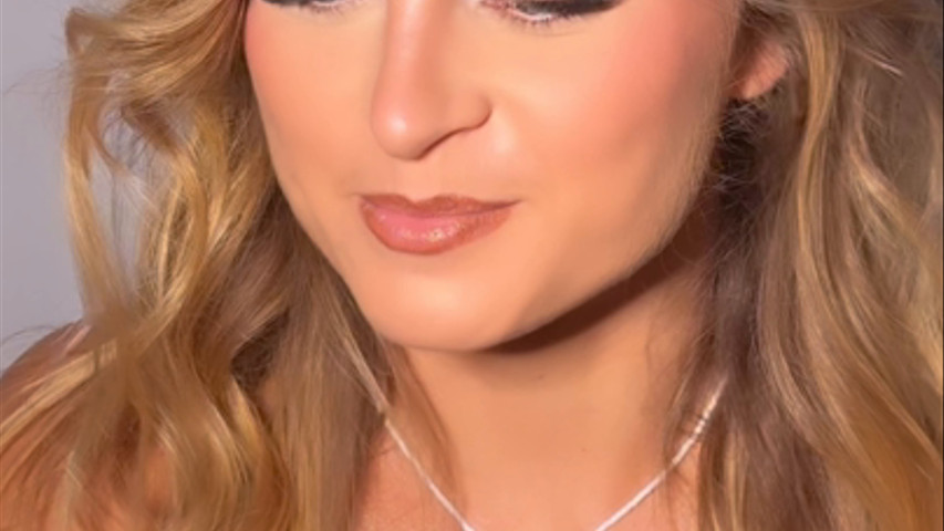 Maquillage et coiffure