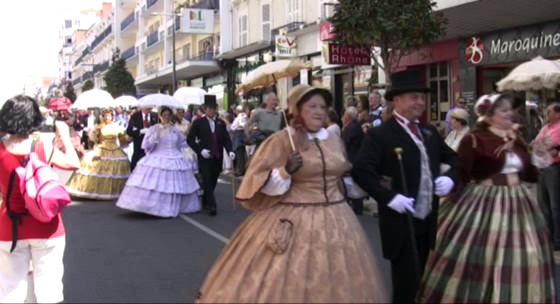 Au temps de la crinoline 