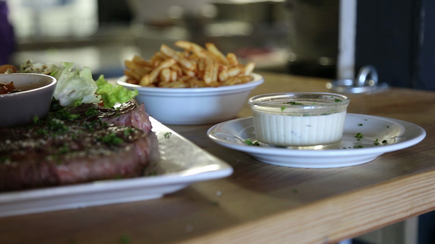 Vidéo de présentation restaurant Le ptit caboulot