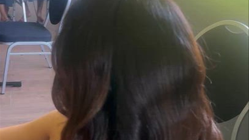 Coiffure wavy, invitée 