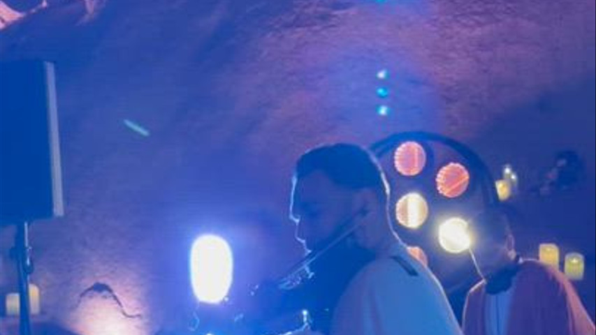 Mariage au Rocher de Lumio - juin 2026 - DJ Marinka