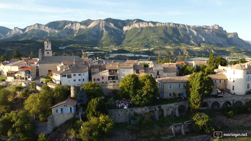 Drone au chateau de Ventavon Robin Gales