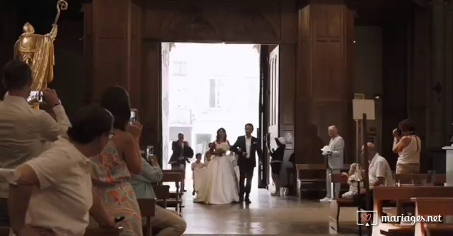 Vidéo de La Petite Mariée