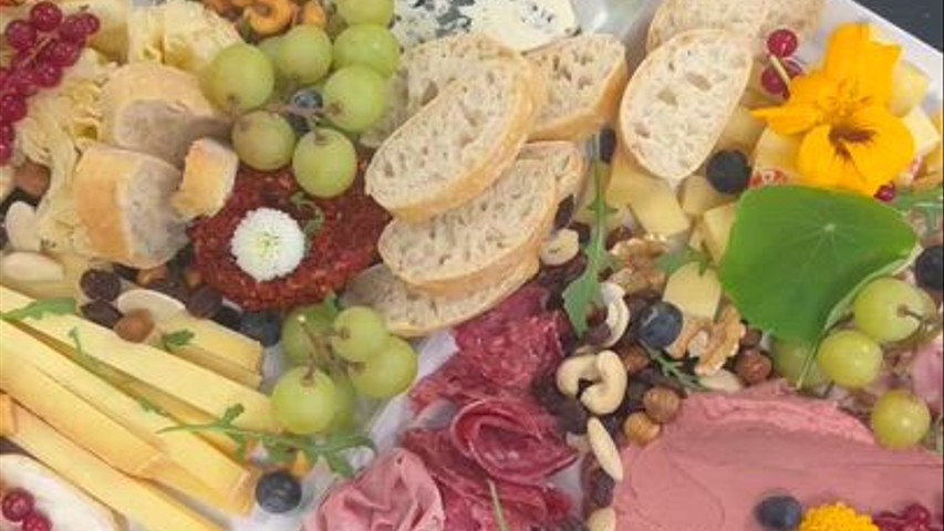 Plateaux de charcuteries et fromages 