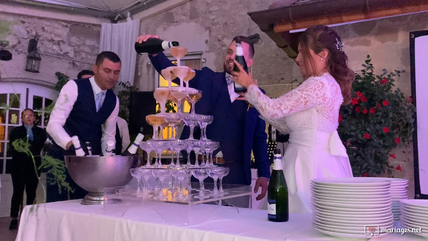 Fontaine à champagne lors du mariage du 14 septembre 2024 