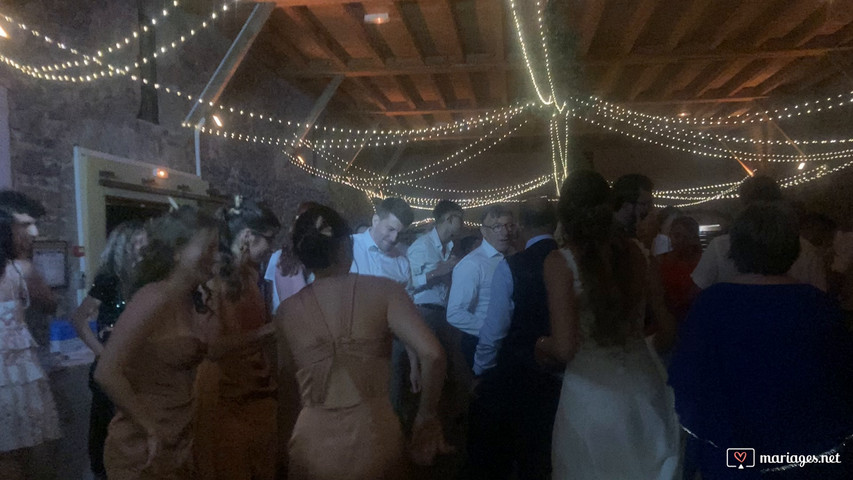 Soirée dansante partie 2 - Mariage du 05 juillet 2025