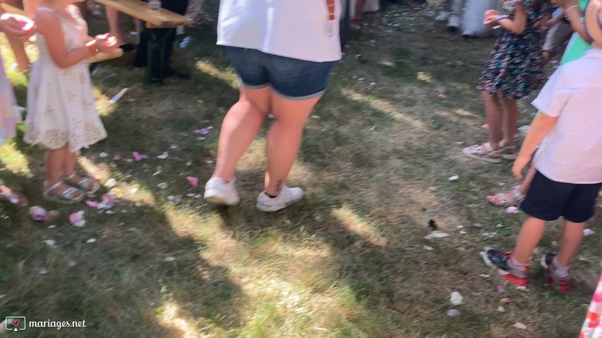 Sortie de cérémonie laïque - Mariage du 20 juin 2026