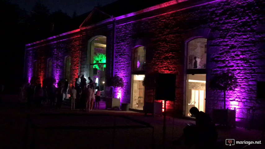 Éclairage LED château extérieur 