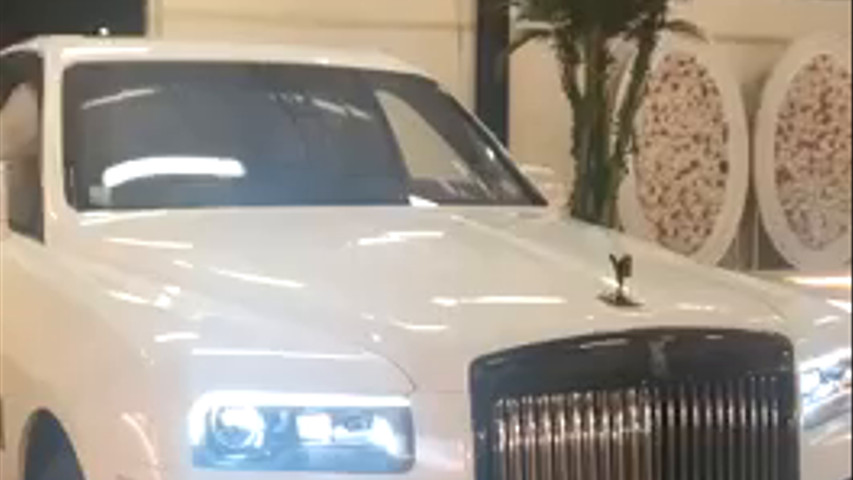 Rolls Royce Cullinan black badge 