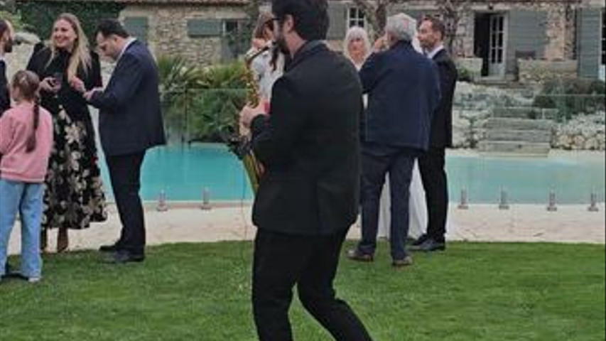 Vin d'honneur au Mas de la Rose
