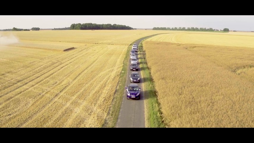 Tournage du cortège avec notre drone 