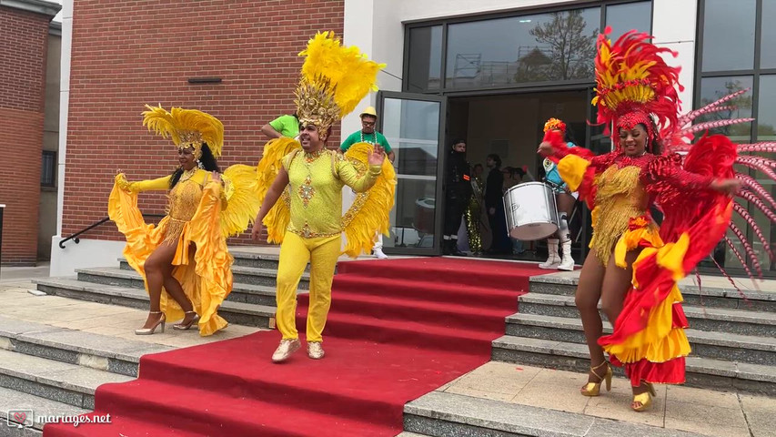 Sortie de mairie en grande pompe !