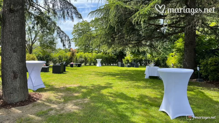 Salle de réception Mary d'Arvigny - Le Patio