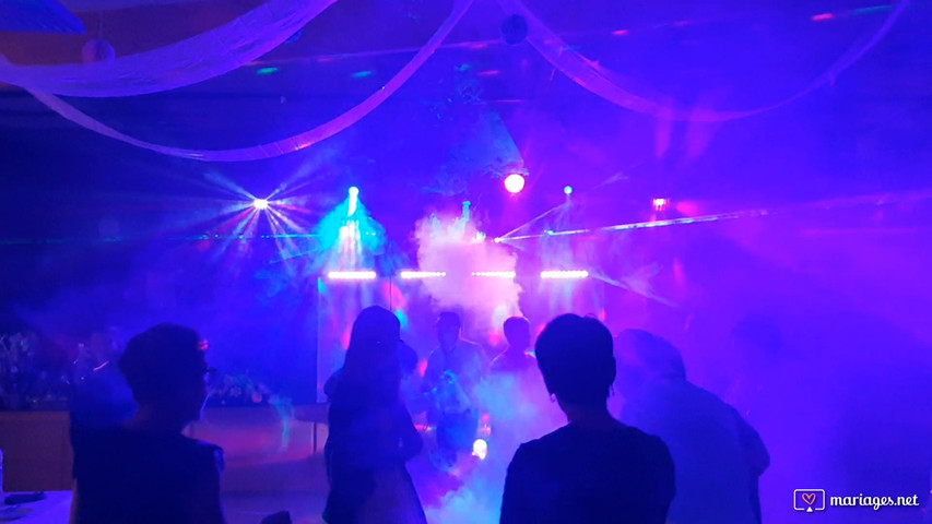 Show laser