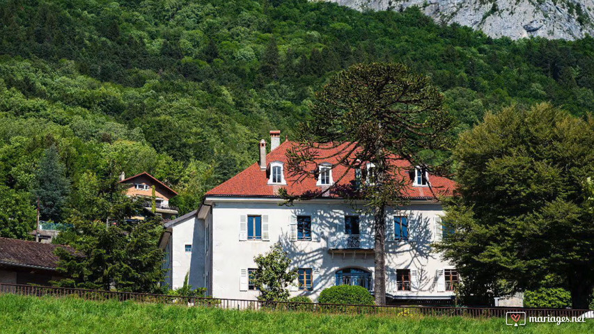 La Croix des Champs