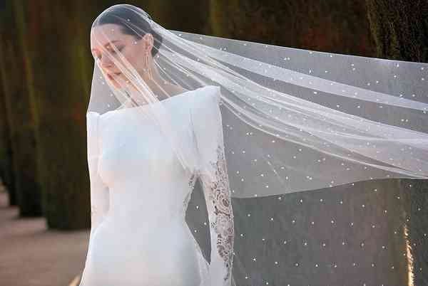 Robes de mariée Valerio Luna