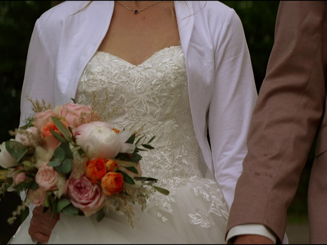 Le mariage de Loïc et Tiffany à Champdieu, Loire 1